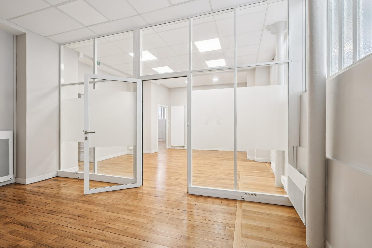 Bureau Paris 197m² Location bureau Paris OLBUR2427225 14